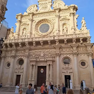 lecce-mon-amour-bb.lecce-hotels.com/